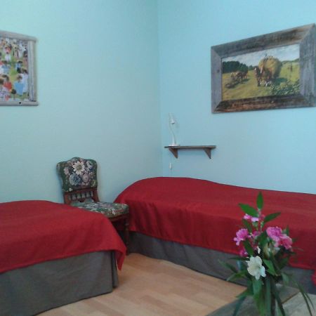 Kuutamo B&B Guesthouse Суомусалми Екстериор снимка